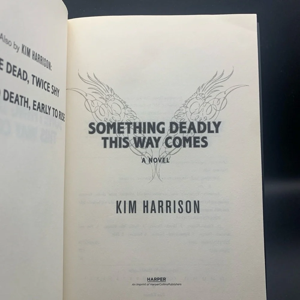 Book Something Deadly This Way Comes Kim Harrison 1st Edition 2011 NY Times - Picture 2 of 5